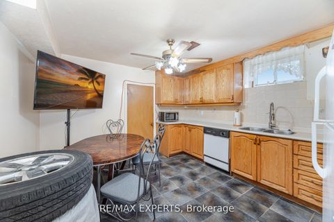 Photo 39 at 42 Cowley Avenue, City Centre West, Toronto