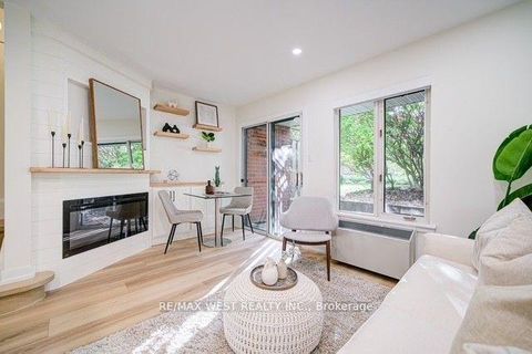 Photo 5 at #12 B - 801 King Street W, Niagara, Toronto