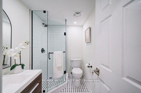 Photo 16 at #12 B - 801 King Street W, Niagara, Toronto