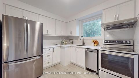 Photo 14 at 53 Wallingford Road, Donalda, Toronto