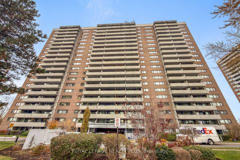 Photo 2 at 1206 - 260 Scarlett Road, Smythe, Toronto