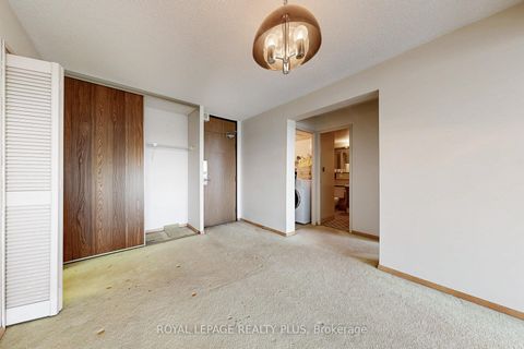 Photo 13 at 1206 - 260 Scarlett Road, Smythe, Toronto