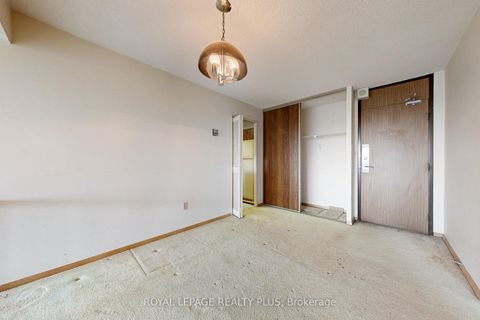 Photo 14 at 1206 - 260 Scarlett Road, Smythe, Toronto