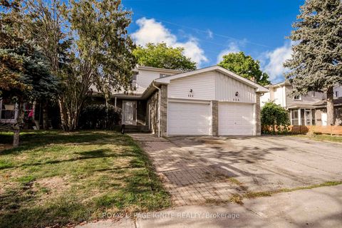 Photo 0 at 122 Valdor Drive, Agincourt North, Toronto