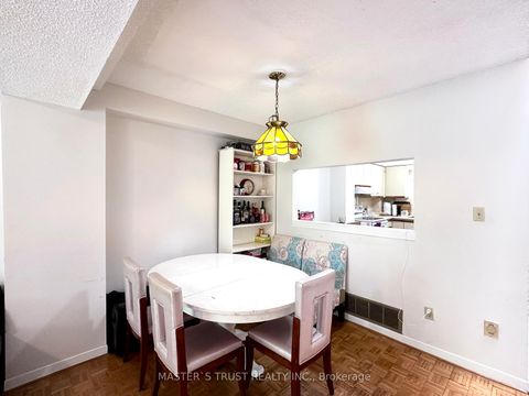 Photo 8 at 53 Montezuma Trail, Agincourt North, Toronto