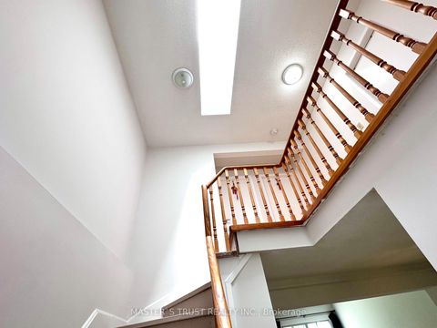 Photo 10 at 53 Montezuma Trail, Agincourt North, Toronto