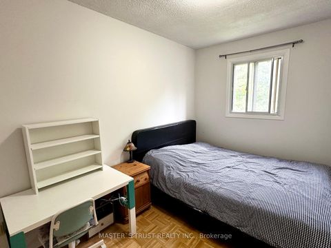 Photo 12 at 53 Montezuma Trail, Agincourt North, Toronto