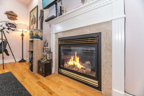 Photo 18 at 3 Imperial Crown Lane, Shore, Barrie