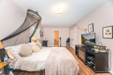 Photo 27 at 3 Imperial Crown Lane, Shore, Barrie