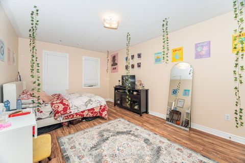 Photo 31 at 3 Imperial Crown Lane, Shore, Barrie