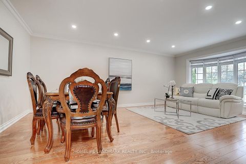 Photo 2 at 89 Whitehorn Crescent, Don Valley Village, Toronto