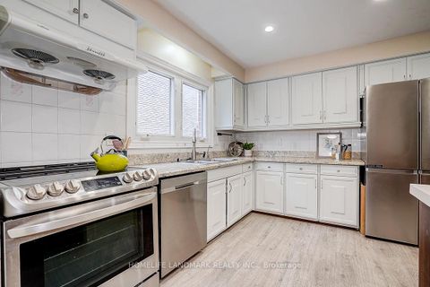 Photo 10 at 89 Whitehorn Crescent, Don Valley Village, Toronto