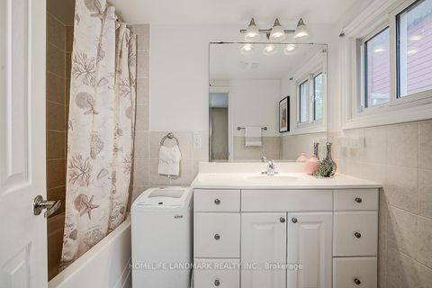 Photo 17 at 89 Whitehorn Crescent, Don Valley Village, Toronto