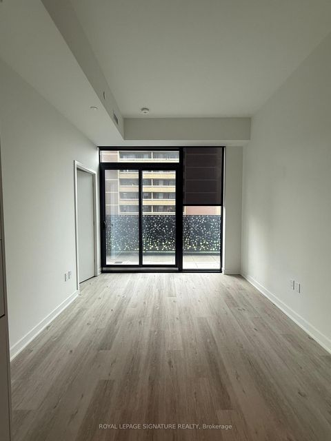 Photo 6 at 1001 - 55 Charles Street E, Yonge Corridor, Toronto