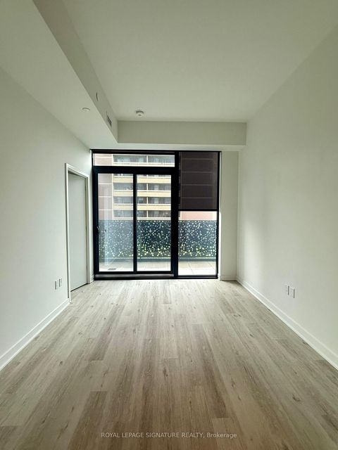 Photo 7 at 1001 - 55 Charles Street E, Yonge Corridor, Toronto