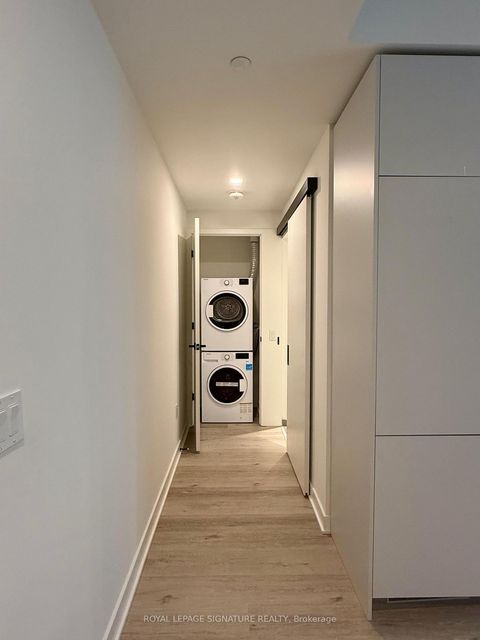 Photo 17 at 1001 - 55 Charles Street E, Yonge Corridor, Toronto