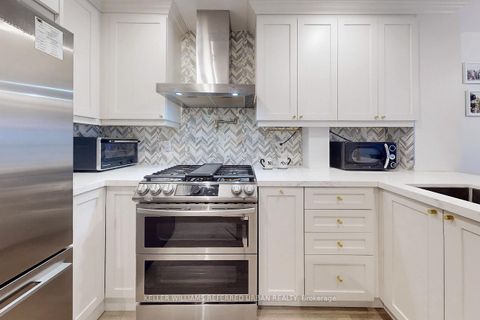 Photo 10 at 4A Portland Street, Waterfront Communities C1, Toronto