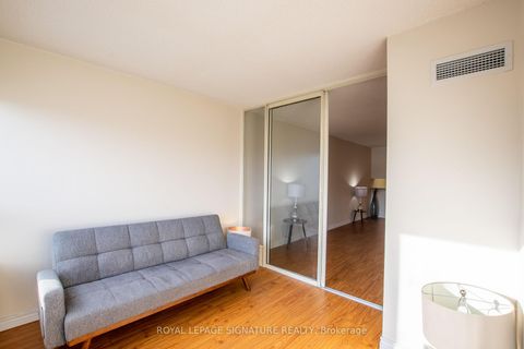 Photo 28 at 1604 - 7 Bishop Avenue, Newtonbrook East, Toronto