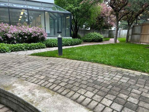 Photo 31 at 1604 - 7 Bishop Avenue, Newtonbrook East, Toronto