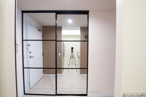 Photo 33 at 1604 - 7 Bishop Avenue, Newtonbrook East, Toronto