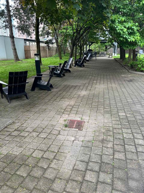 Photo 43 at 1604 - 7 Bishop Avenue, Newtonbrook East, Toronto