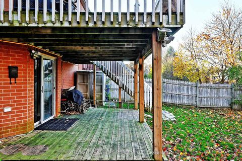 Photo 41 at 26 Sandfield Drive, Aurora Highlands, Aurora