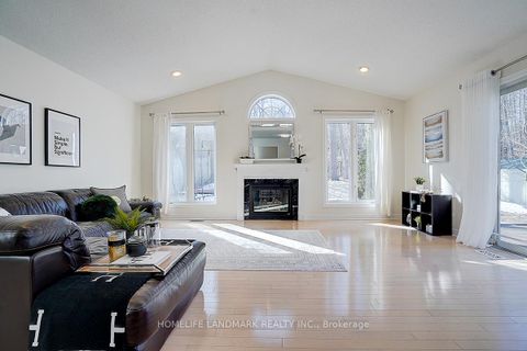 Photo 12 at 65 Crimson Ridge Road, Bayshore, Barrie