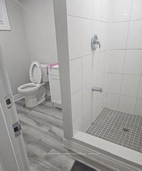 Photo 6 at 14 Kirby Road, CFB, Toronto