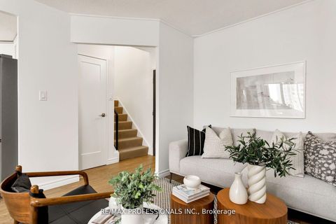 Photo 13 at 510 - 35 Ormskirk Avenue, Swansea, Toronto