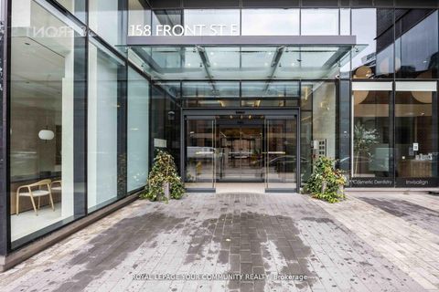 Photo 1 at 320 - 158 Front Street E, Moss Park, Toronto