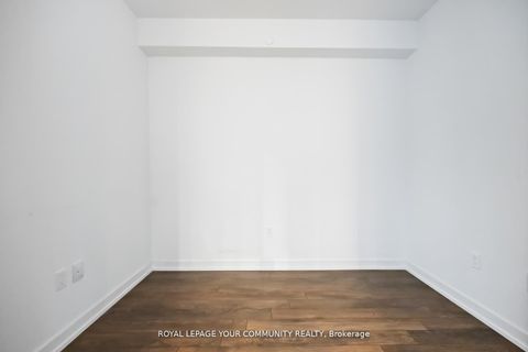 Photo 17 at 320 - 158 Front Street E, Moss Park, Toronto