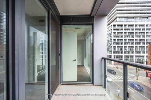 Photo 24 at 320 - 158 Front Street E, Moss Park, Toronto