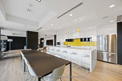 Photo 32 at 320 - 158 Front Street E, Moss Park, Toronto