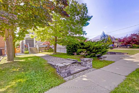 Photo 2 at 103 Oak Avenue, South Richvale, Richmond Hill