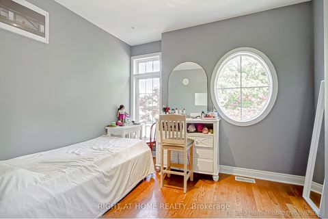 Photo 4 at 103 Oak Avenue, South Richvale, Richmond Hill