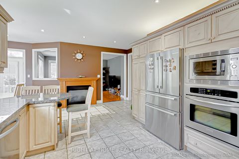 Photo 15 at 103 Oak Avenue, South Richvale, Richmond Hill