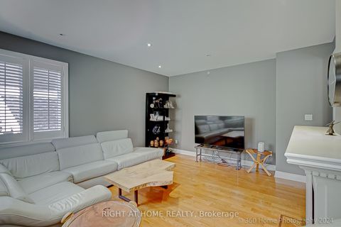 Photo 19 at 103 Oak Avenue, South Richvale, Richmond Hill