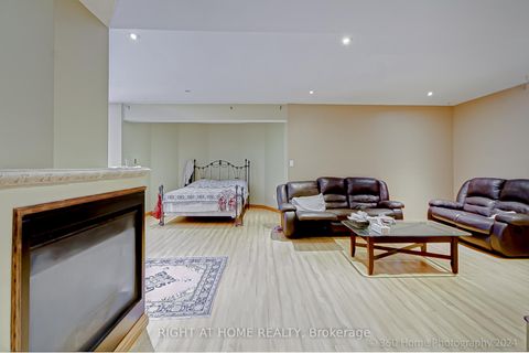 Photo 38 at 103 Oak Avenue, South Richvale, Richmond Hill