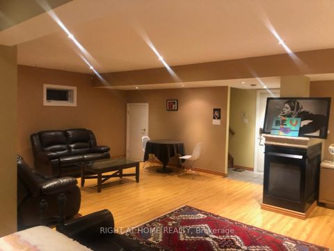 Photo 41 at 103 Oak Avenue, South Richvale, Richmond Hill