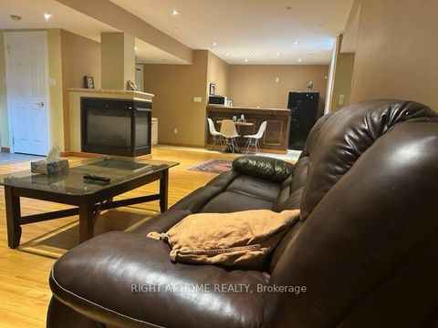 Photo 46 at 103 Oak Avenue, South Richvale, Richmond Hill