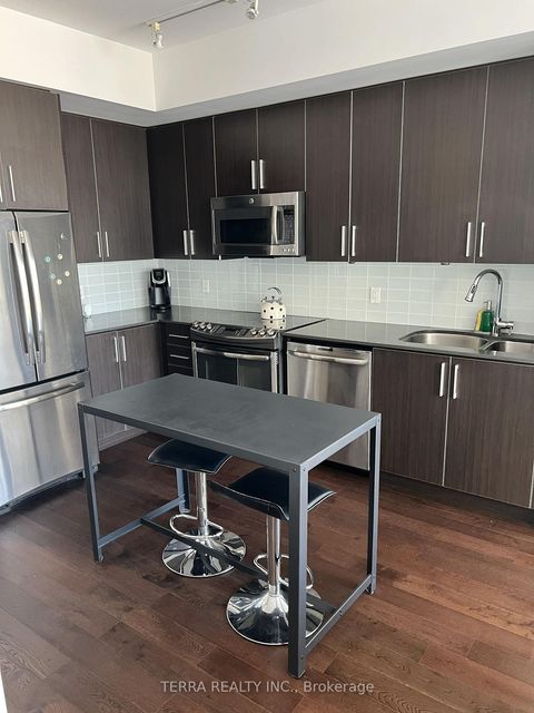 Photo 6 at 4010 - 2212 Lakeshore Boulevard W, Mimico, Toronto