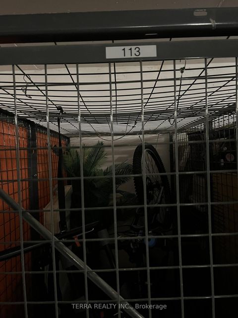 Photo 17 at 4010 - 2212 Lakeshore Boulevard W, Mimico, Toronto