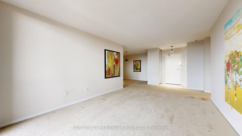 Photo 9 at PH7 - 7811 Yonge Street, Thornhill, Markham