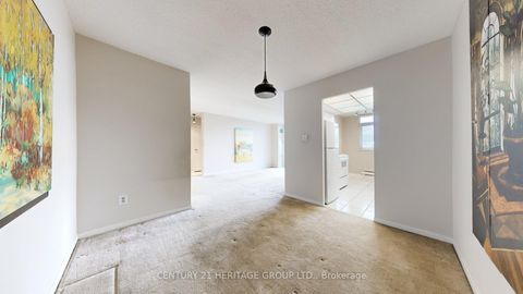 Photo 13 at PH7 - 7811 Yonge Street, Thornhill, Markham