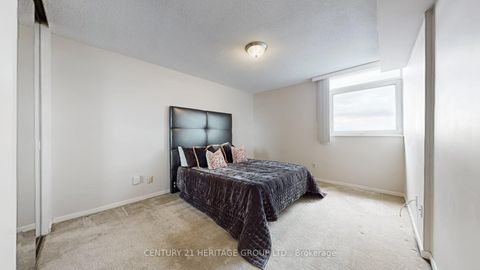 Photo 14 at PH7 - 7811 Yonge Street, Thornhill, Markham