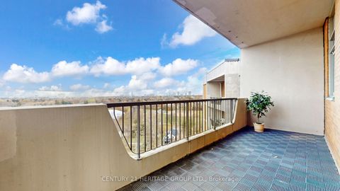 Photo 23 at PH7 - 7811 Yonge Street, Thornhill, Markham