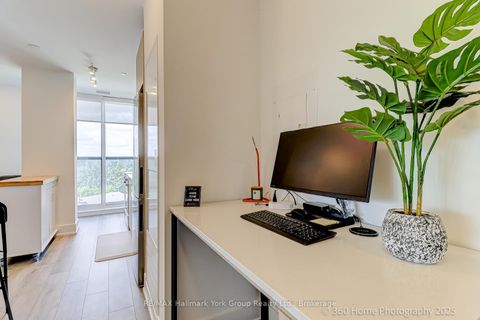 Photo 18 at 534 - 3100 Keele Street, CFB, Toronto