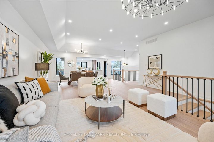 Photo 5 at 25 Sutcliffe Drive, Bayview Village, Toronto