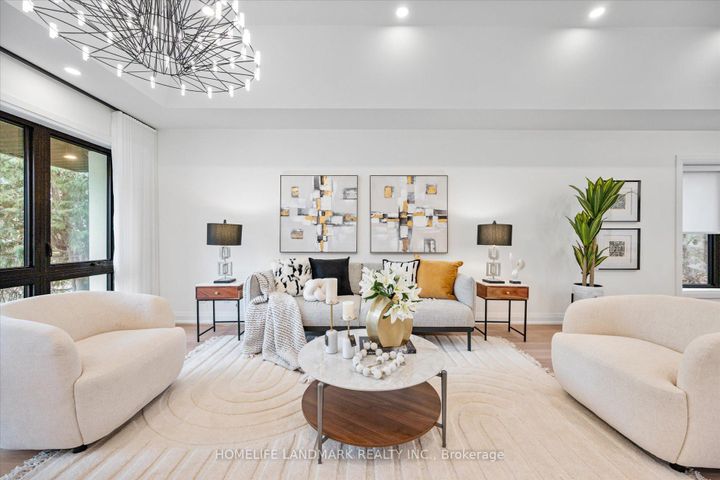 Photo 6 at 25 Sutcliffe Drive, Bayview Village, Toronto