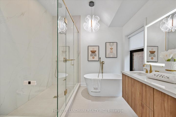 Photo 24 at 25 Sutcliffe Drive, Bayview Village, Toronto